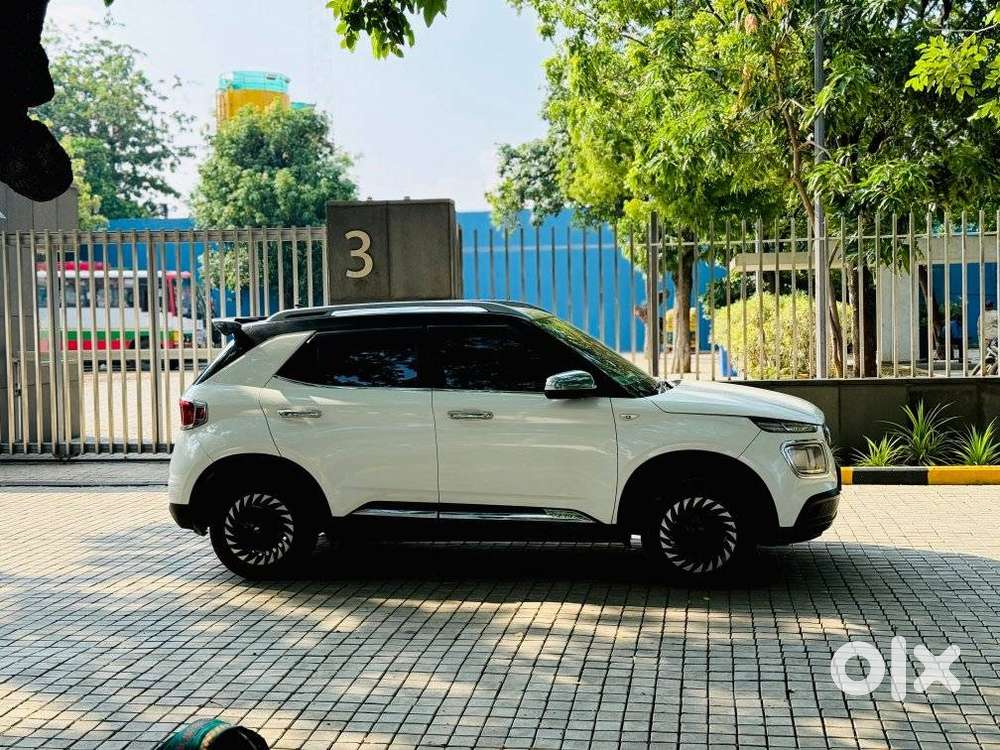 Hyundai Venue S Mt 1.2 Kappa, 2022, Cng & Hybrids