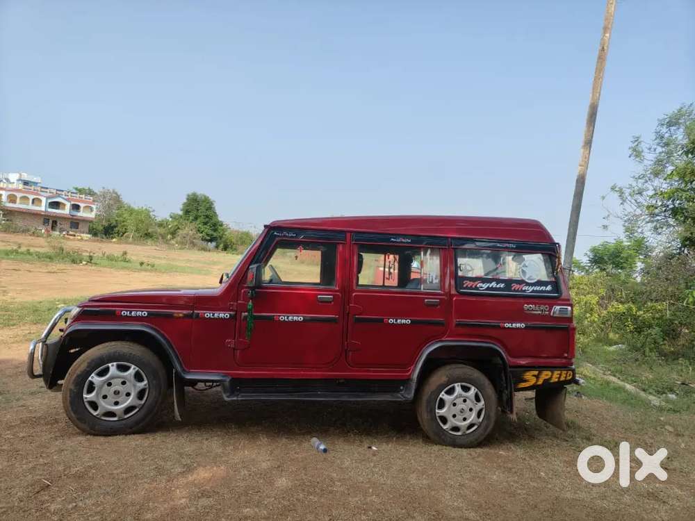 Bolero Plus 9 Seater