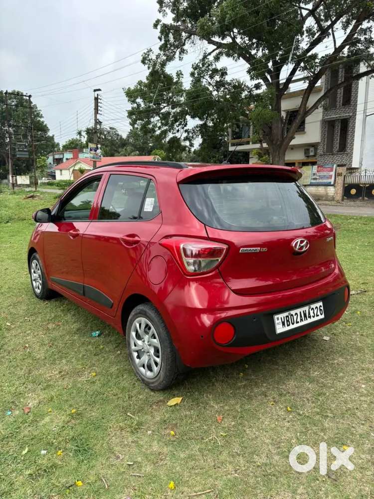 Hyundai Grand I10 2018 Petrol 12300 Km Driven