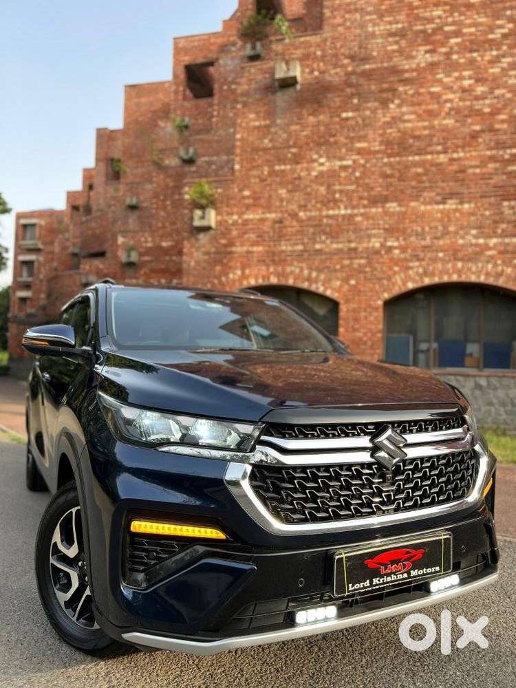 Maruti Suzuki Invicto Alpha Plus 7str, 2025, Cng & Hybrids