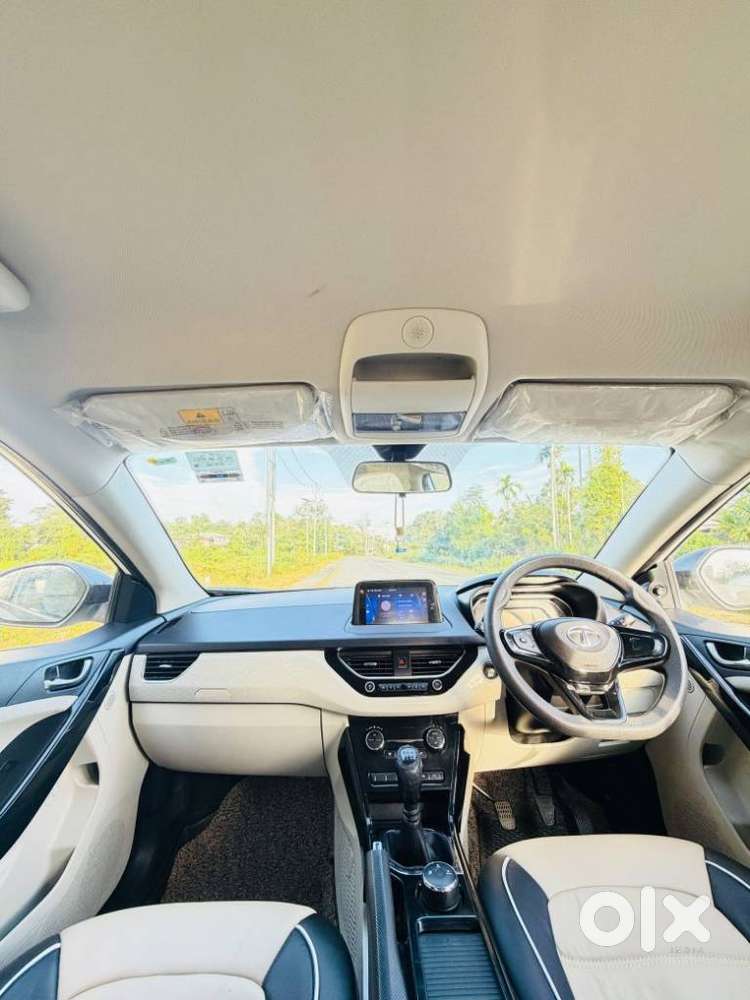 Tata Nexon 1.2 Revotron Xz Plus, 2020, Petrol