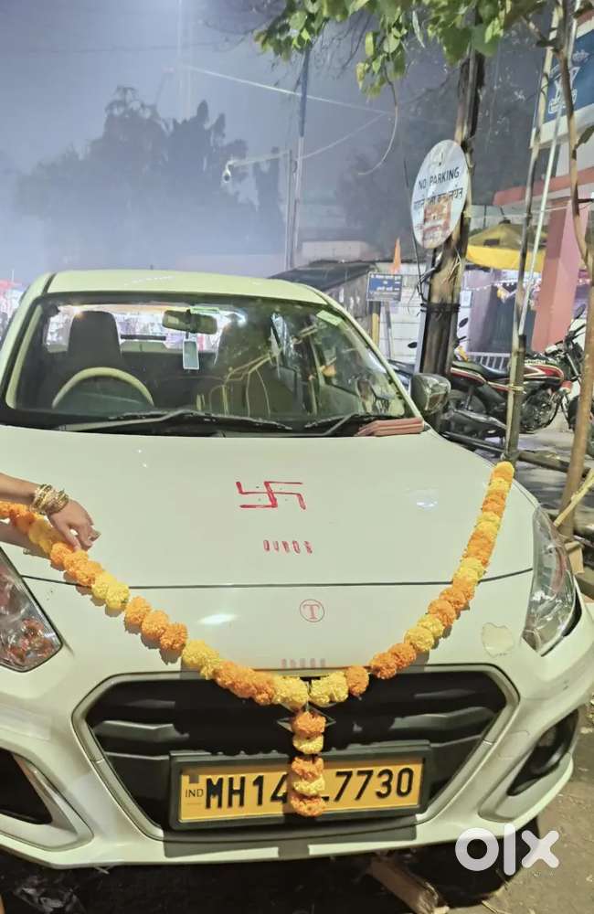 Maruti Suzuki Dzire Vxi 2024