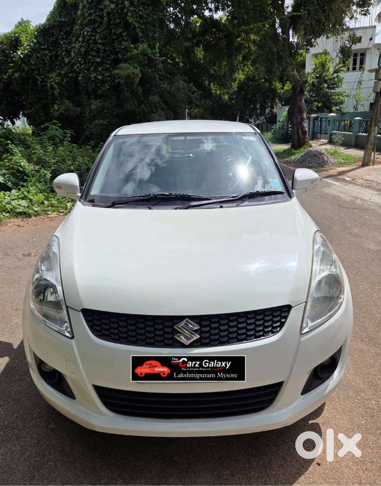 Maruti Suzuki Swift Vxi + Manual, 2014, Petrol