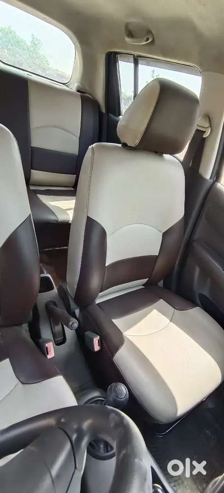Good Condition Car Green Parsing 2029 Tak He