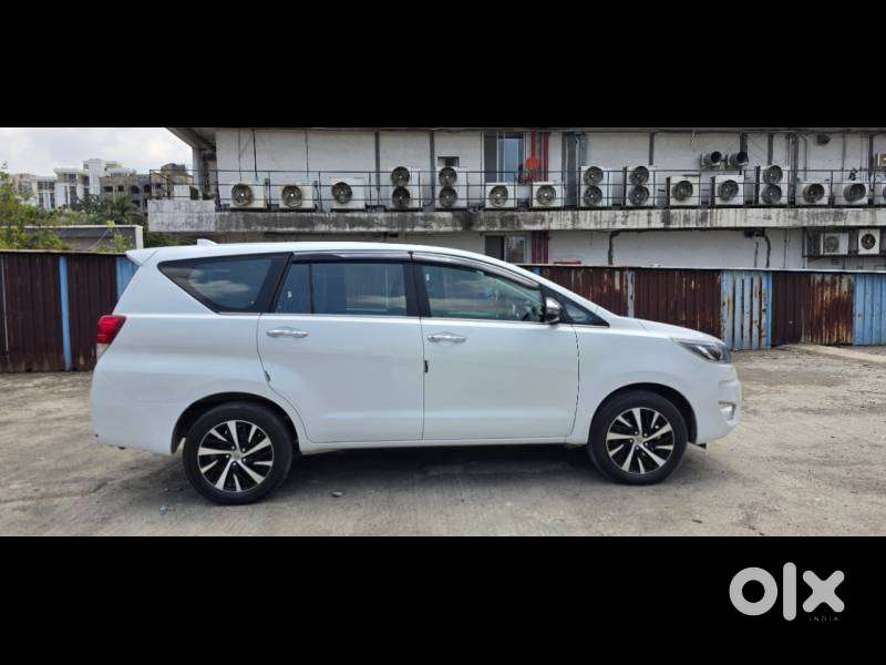 Toyota Innova Crysta, 2023, Diesel