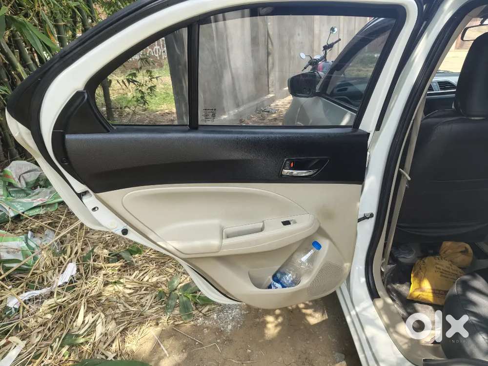 Maruti Suzuki Dzire Petrol + Cng Company Fitted Vxi Optional