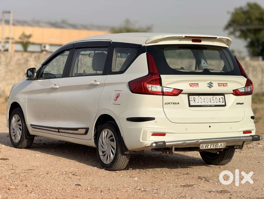 Maruti Suzuki Ertiga 2022-2023  Vxi, 2023, Petrol