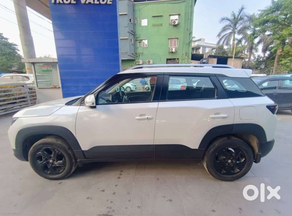 Maruti Suzuki Brezza 1.5 Zxi At Smart Hybrid, 2022, Petrol