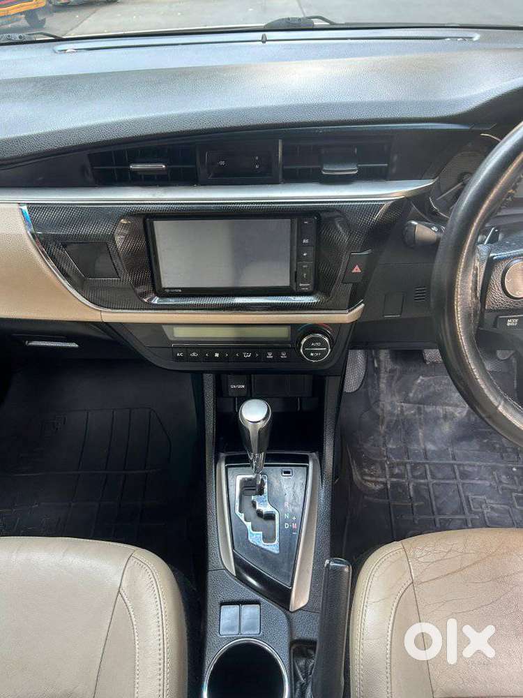 Toyota Corolla Altis 1.8 Vl, 2015, Petrol