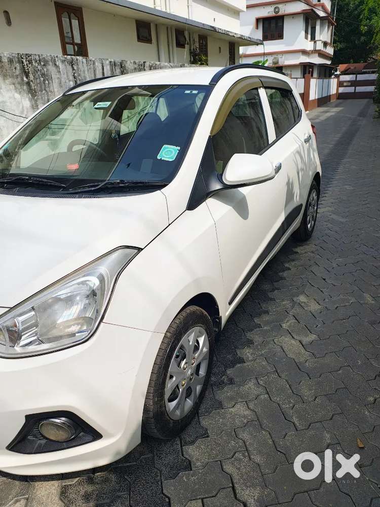 Hyundai Grand I10 Sportz 2013
