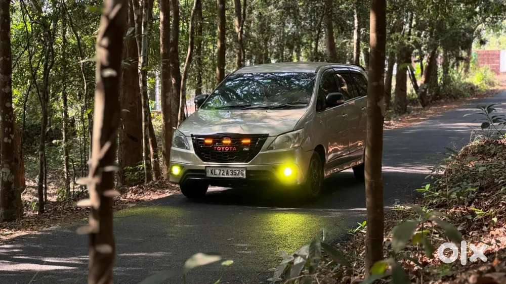 Toyota Innova 2008 Diesel 260000 Km Driven Fitness Upto 2028