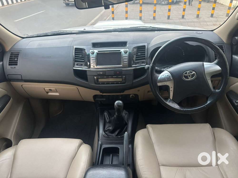 Toyota Fortuner 2011-2016 4x2 Manual, 2014, Diesel