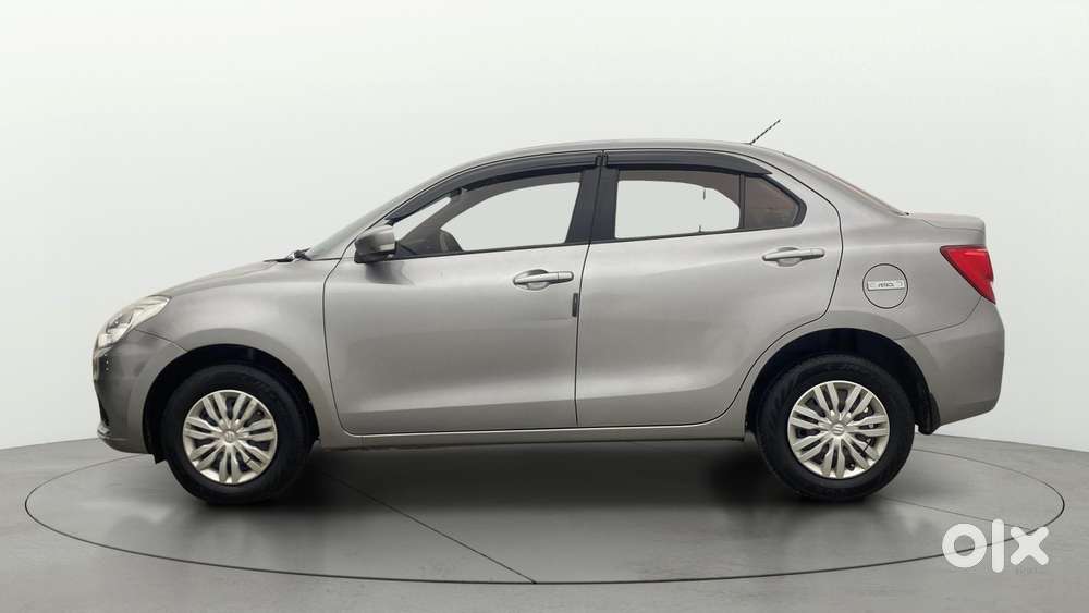 Maruti Suzuki Swift Dzire Amt Vxi, 2020, Petrol