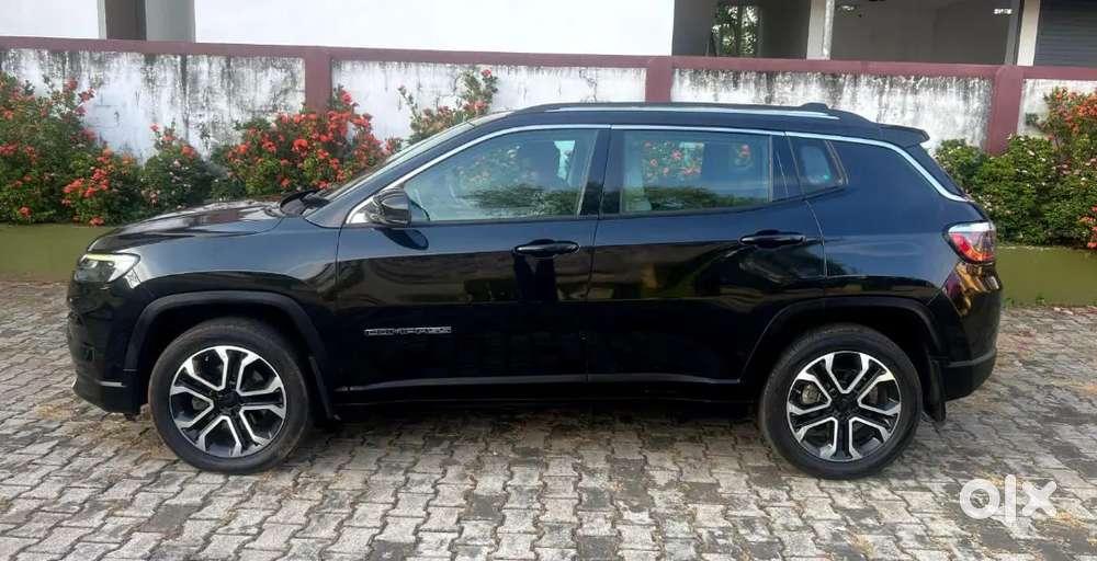 Jeep Compass 2021 Petrol 77500 Km Driven