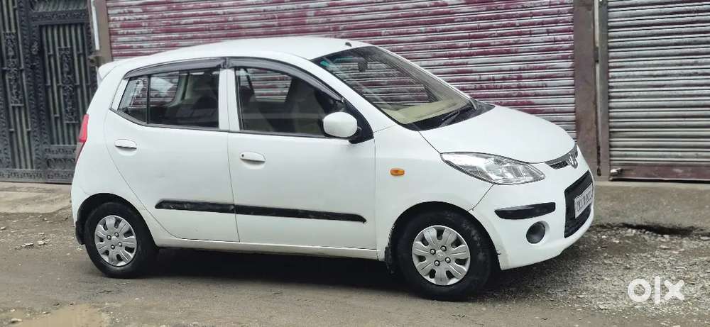 Hyundai I10 Magna 2010 Model New Tyre Battery Valid 2030