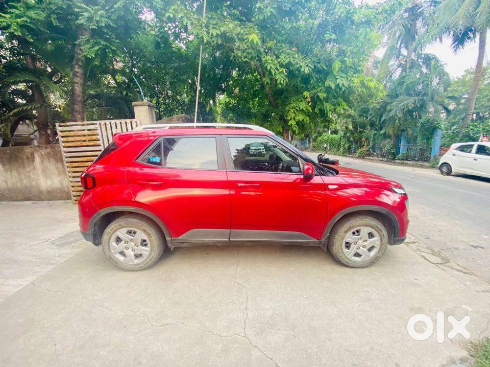 Hyundai Venue S 1.2 Petrol, 2022, Petrol
