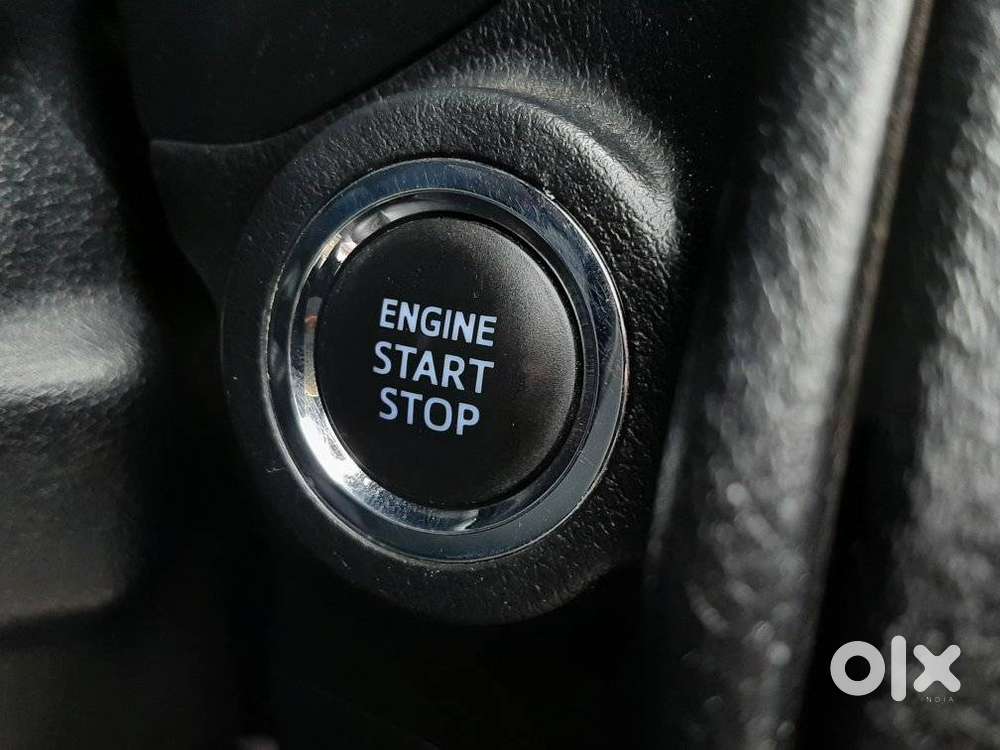 Toyota Innova Crysta [2020-ongoing] 2.4 Vx 8 Str, 2021, Diesel
