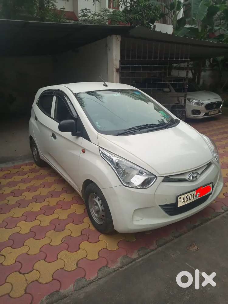 .hyundai Eon 0.8 Only 22k Kms 1st Owner 2012 Mt