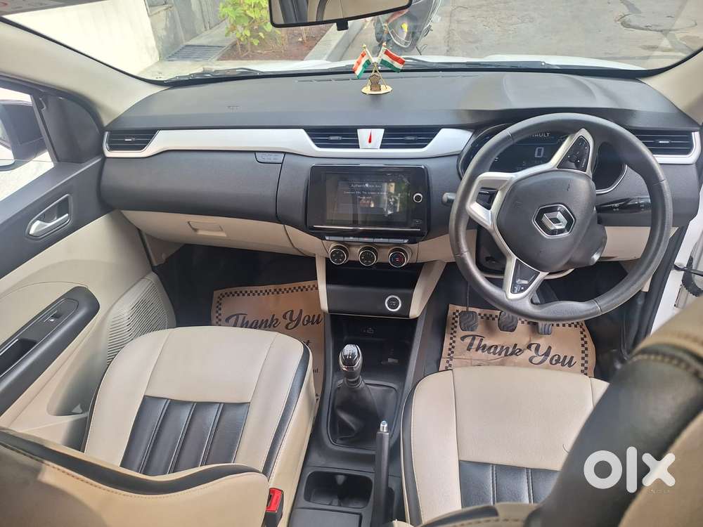 Renault Triber Rxz, 2022, Petrol