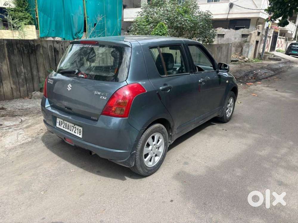 Maruti Suzuki Swift 1.3 Zxi, 2007, Petrol