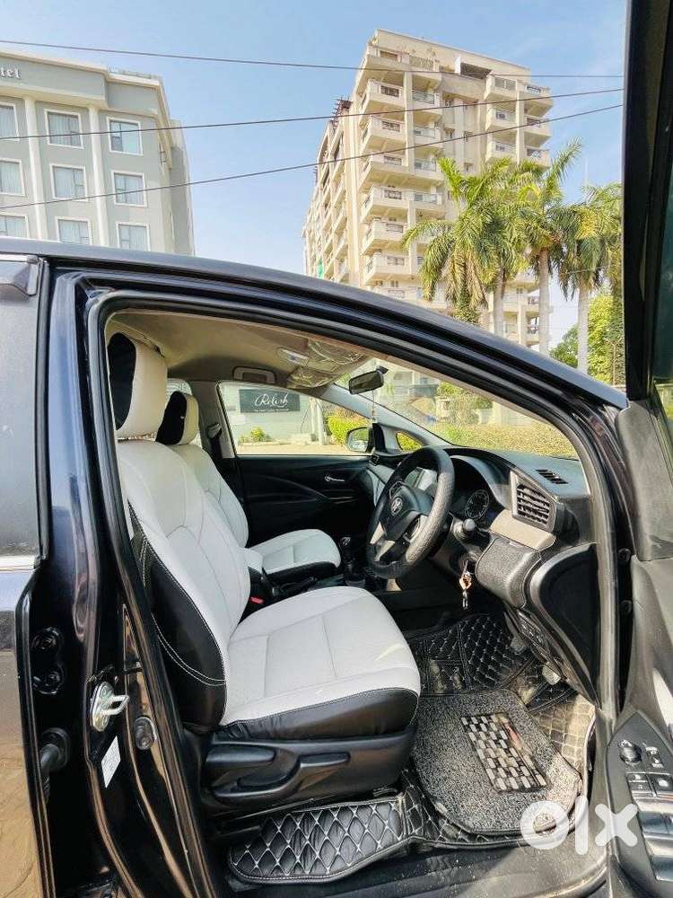 Toyota Innova Crysta 2.4 G Mt, 2022, Diesel