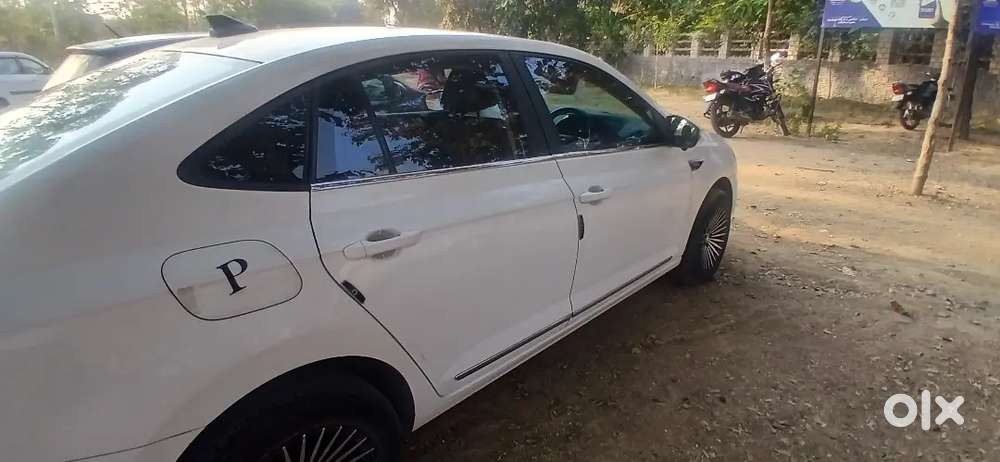 Skoda Slavia 2024 Petrol 31000