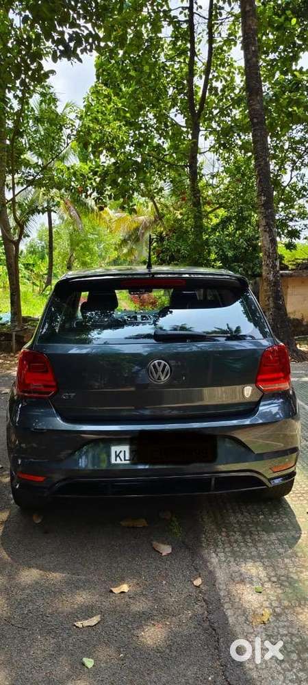 Perfect Condition, With Leathered Seats And Cooling Interiors