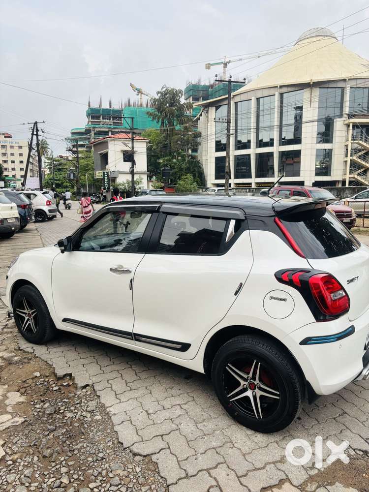Maruti Suzuki Swift Vxi Optional, 2024, Petrol