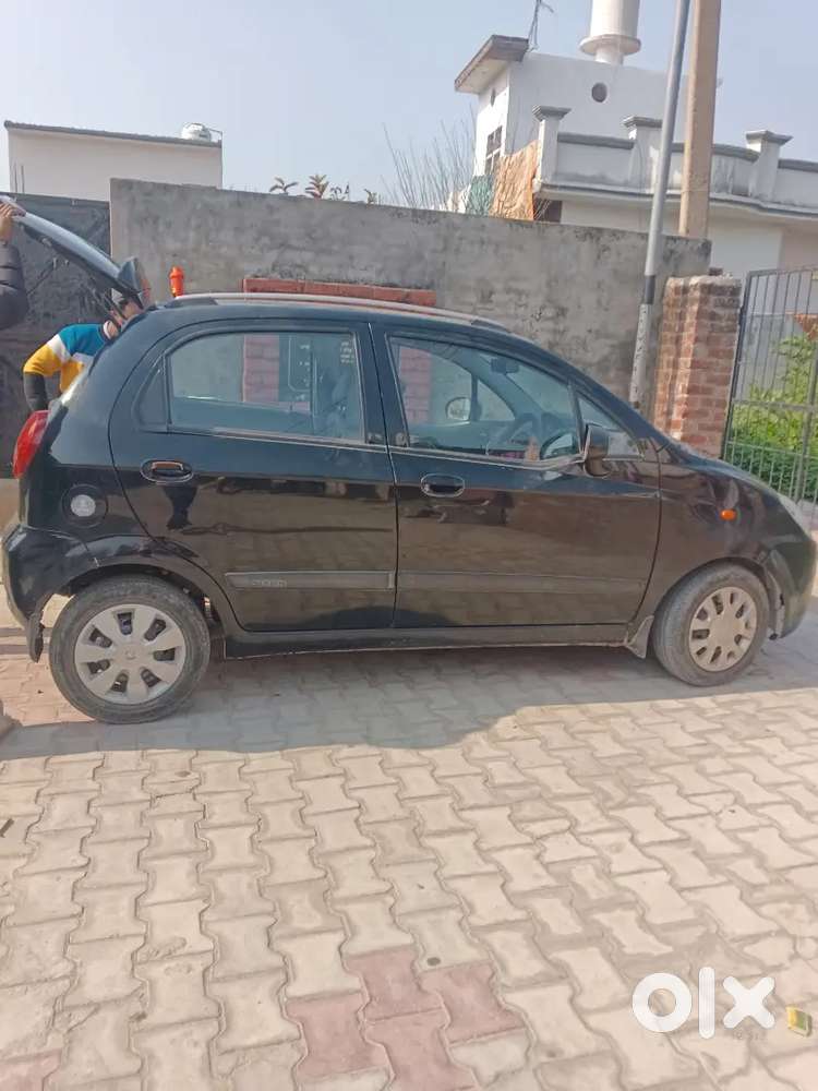 Passe Ki Jaroorat Hai