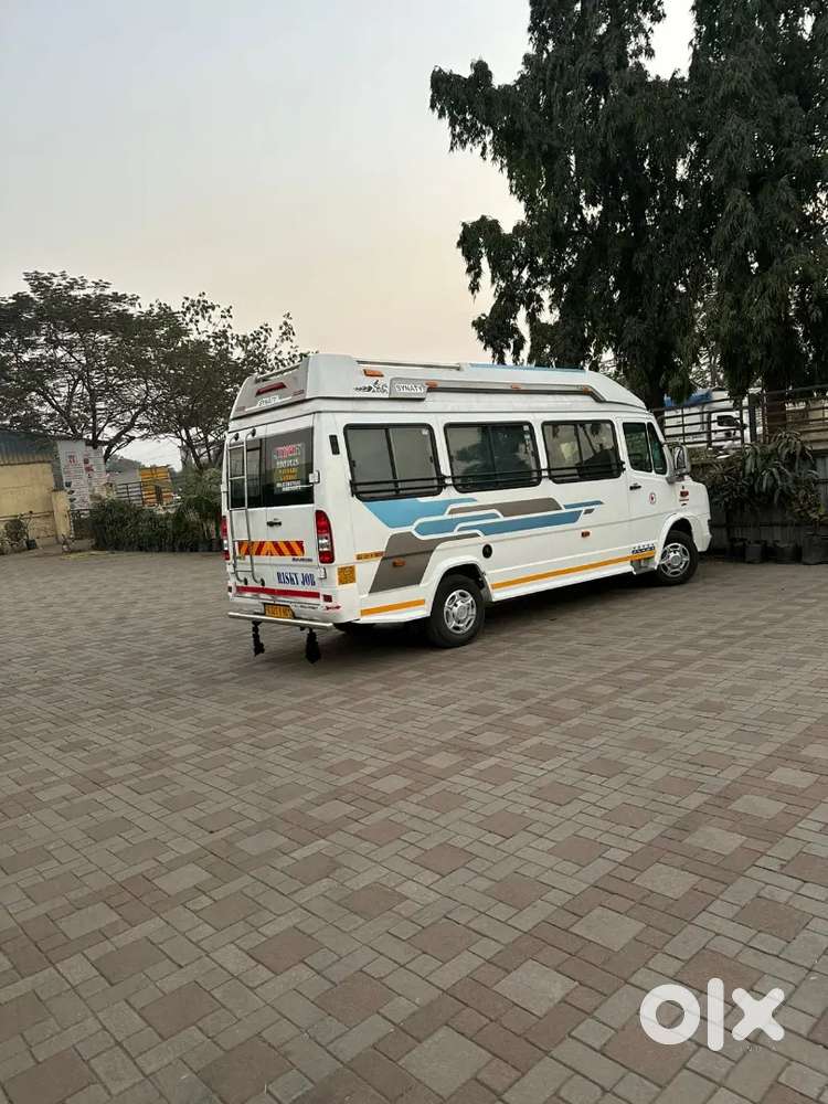 Force Motors Trax Cruiser 2023 Diesel 180000 Km Driven