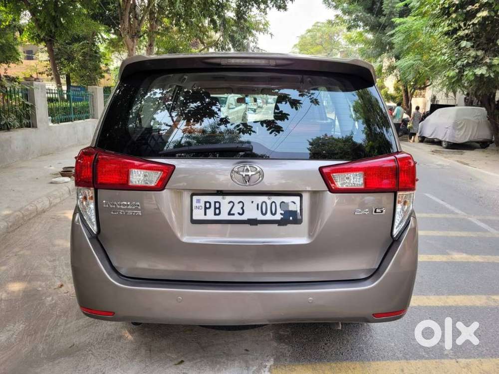 Toyota Innova Crysta 2.4 G Mt, 2019, Diesel