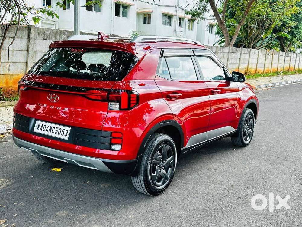 Hyundai Venue S Turbo, 2023, Petrol