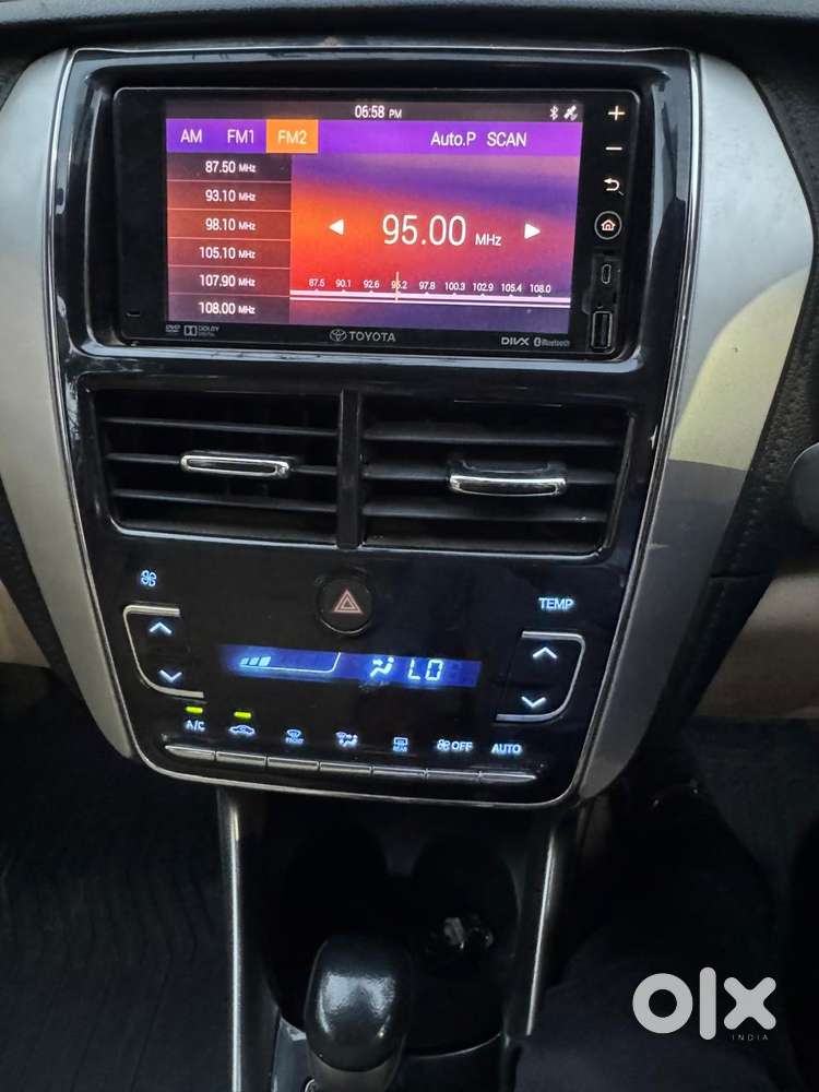 Toyota Yaris Vx Cvt, 2018, Petrol