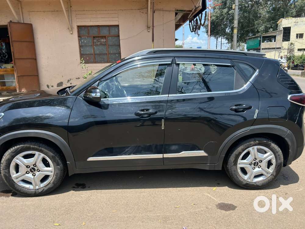 Kia Sonet Petrol 2023