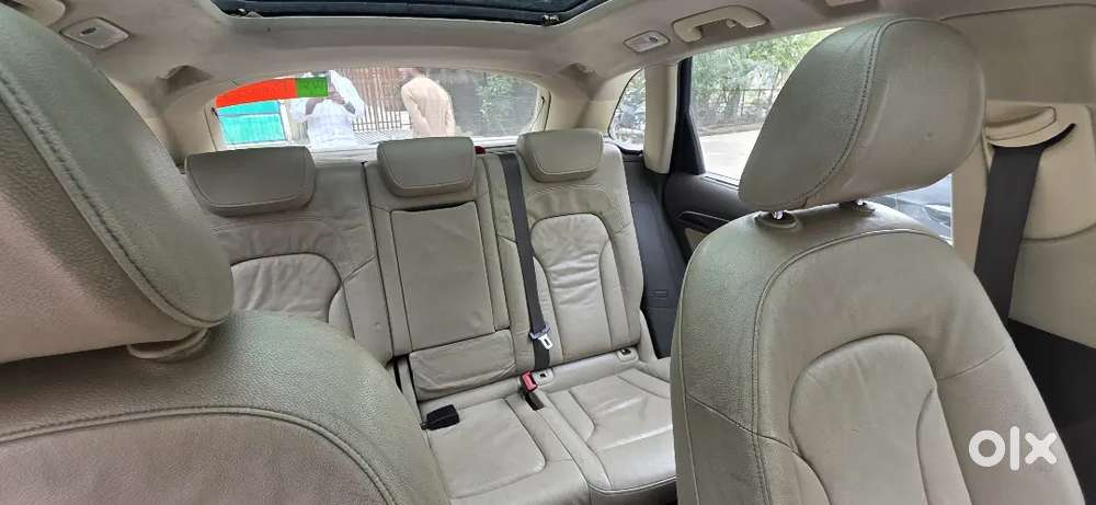 Single-handed Audi Q5 Quattro (2016) Diesel - Like New Condition