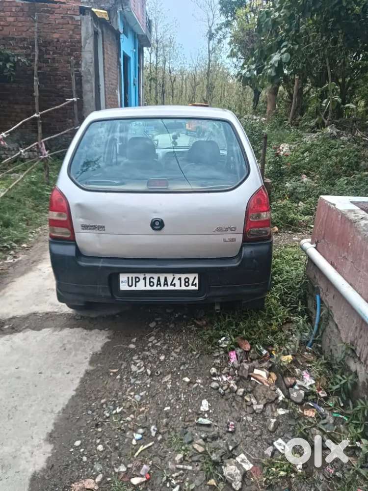 अच्छी कंडीशन है साफ सुथरी गाड़ी है आज तक 1 हाथ की चली हुई है