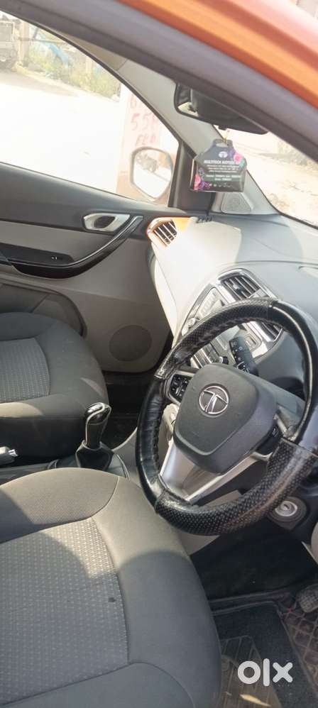 Tata Tiago 1.2 Revotron Xz, 2017, Cng & Hybrids