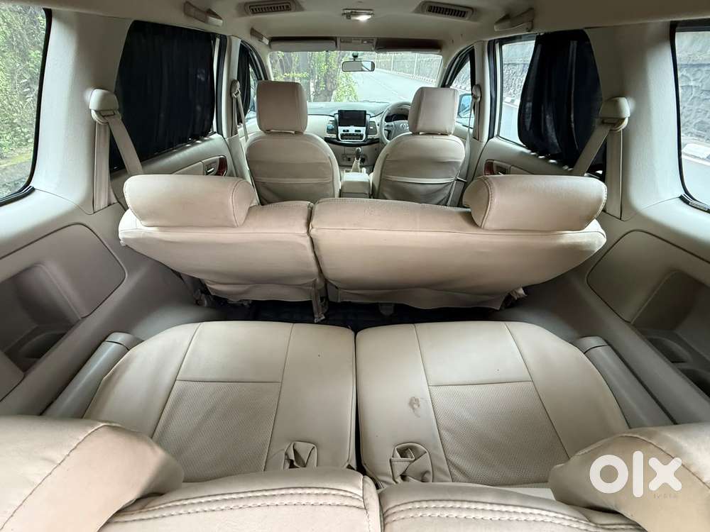 Toyota Innova 2.5 Vx (diesel) 8 Seater Bs Iv, 2014, Diesel