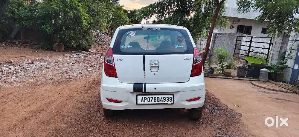 Hyundai I10 Magna Petrol 2013