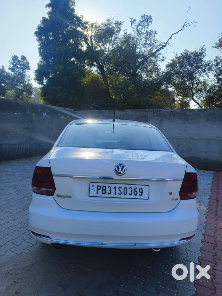 Volkswagen Vento 2013-2015 1.6 Highline, 2016, Diesel