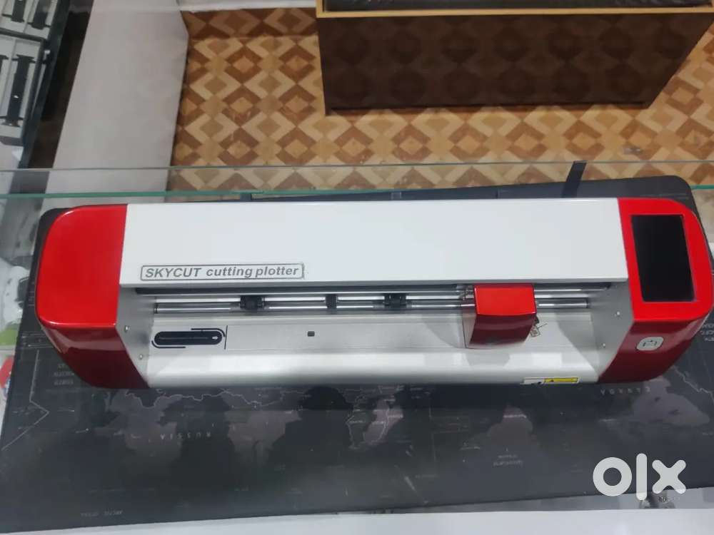 Skycut plotter for lamination cutting