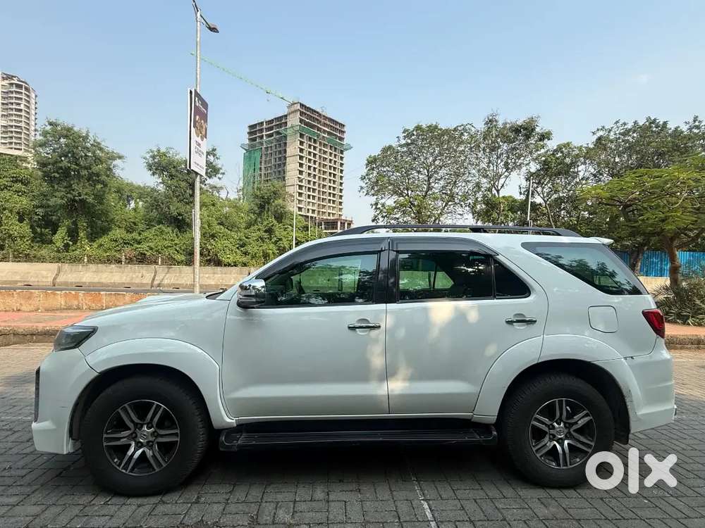 Toyota Fortuner Diesel Manual 2011
