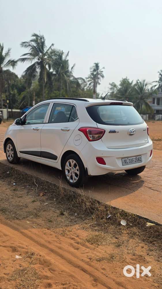 Hyundai Grand I10 Sportz Edition, 2014, Petrol