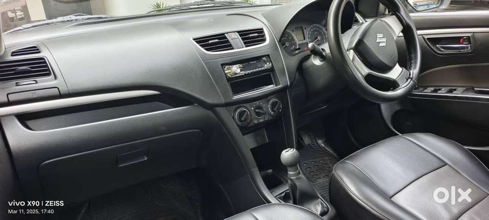 Maruti Suzuki Swift 1.2 Vxi (o), 2013, Petrol