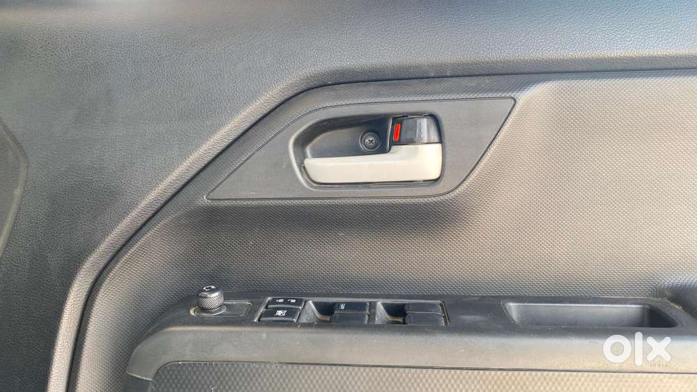 Maruti Suzuki Wagon R Vxi 1.0, 2023, Petrol