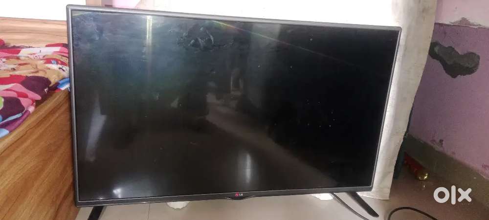 32 inch LG TV , disk tv