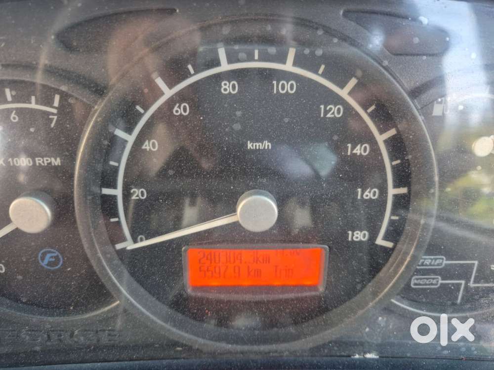 Force Motors Trax Cruiser 12 Str Ac, 2017, Diesel