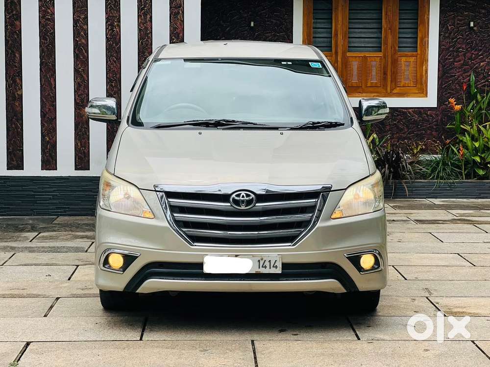 Toyota Innova 2.5 Gx 7 Seater Bs Iv, 2014, Diesel