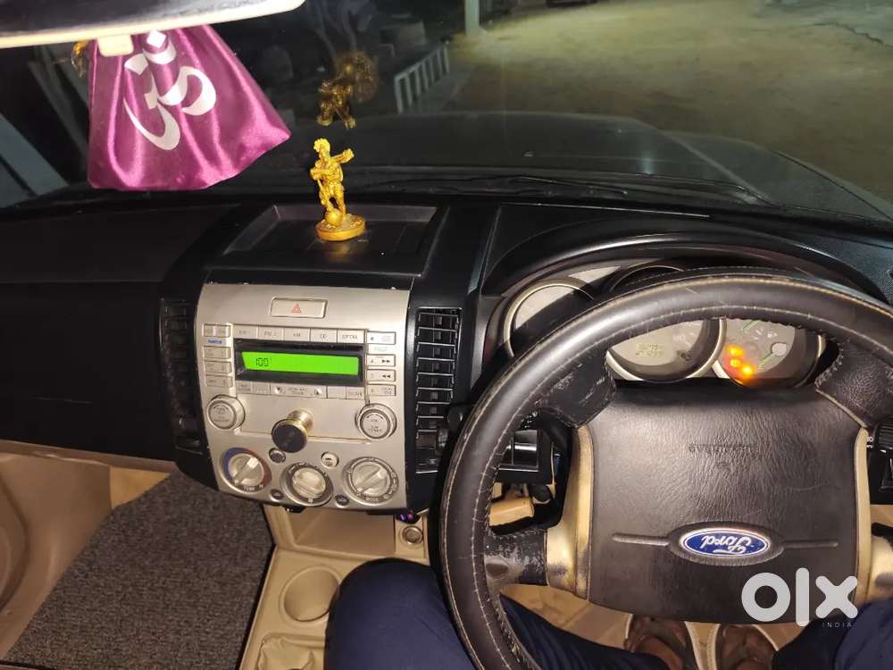 Ford Endeavour