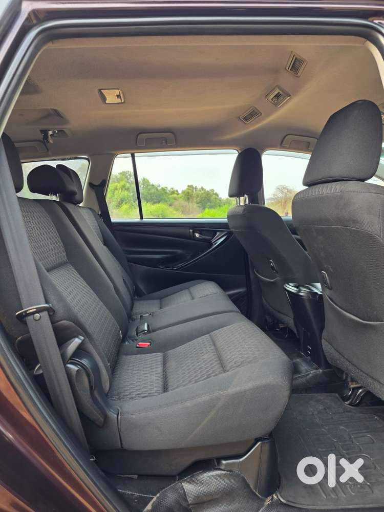 Toyota Innova Crysta 2.8 Gx At, 2012, Diesel